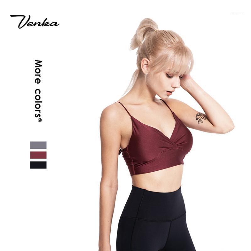 

2020 New Workout Clothing Women Yoga Bra Top Dress Design Shining Color Thin Straps Low Cut Sexy Sports bra For Ladies1, Black