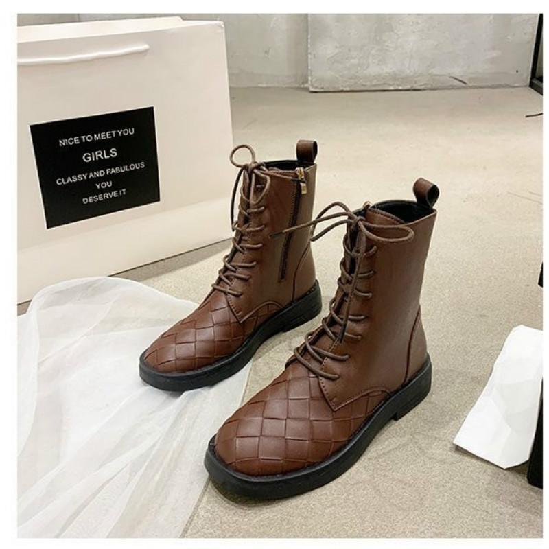

2021 Autumn New Women's Mid Heel Boots Fashion Ladies Motorcycle Boot Round Head Lace Up Mid Tube Boots Woman Black Boot Woman