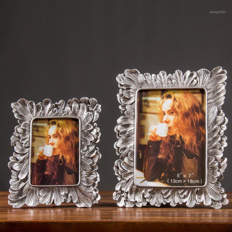 

Retro Resin Photo Frame Gold Picture Frame Home Decor Photography Props Wedding Pictures Frames Desk Decoration Ornament WF10211