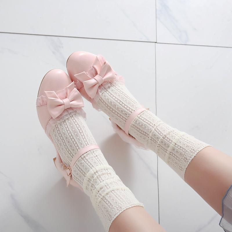 

2020 new Korean version of the round bow lace lace Lolita thick heel hollow sandals female big virgin, Beige