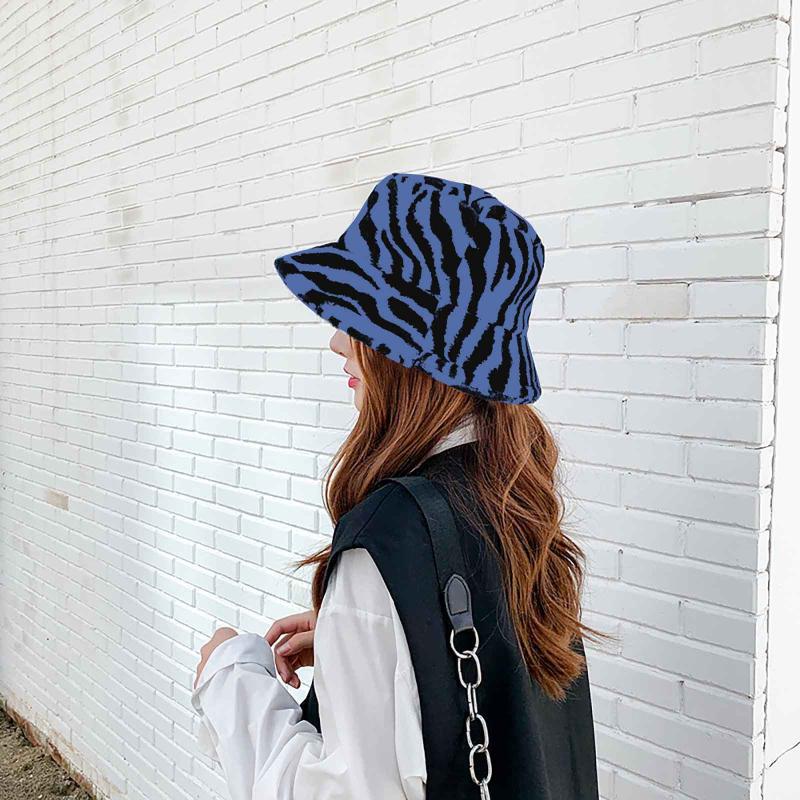 

Women's Stripe Plus Velvet Hat Winter Bucket Hat For Women Fashion Printing Soft Warm Fishing Cap Foldable Bob Fisherman