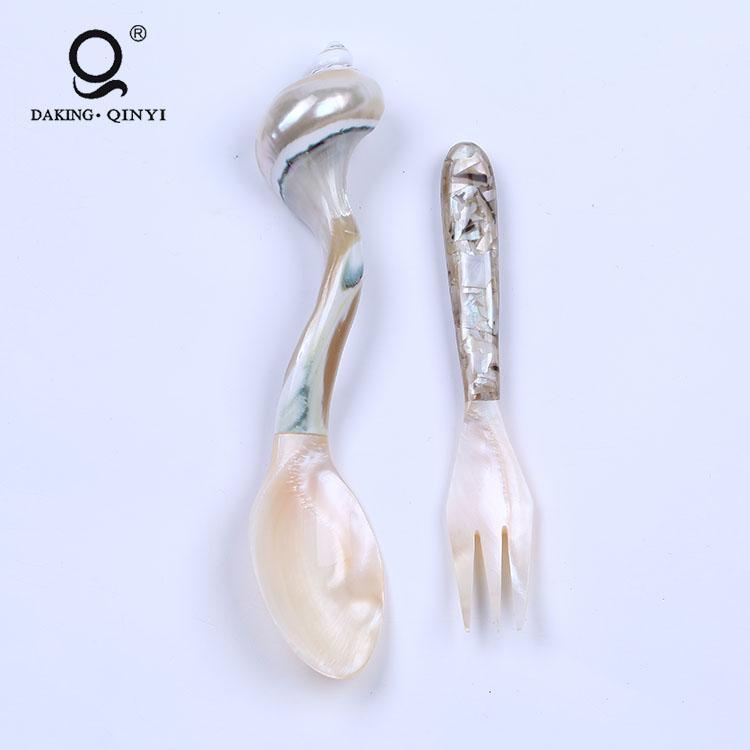 

New Design Fashion White Mother Of Sea Shell Nice Scoop1