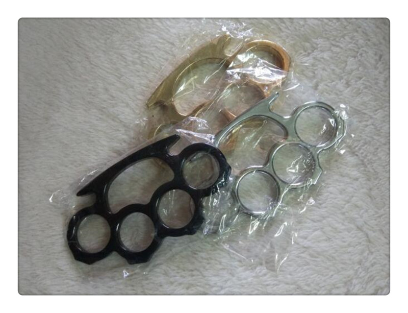 

Protective Gear Martial arts equipment Knuckles Punch button man steel finger men jewelry free shipping45245, Color