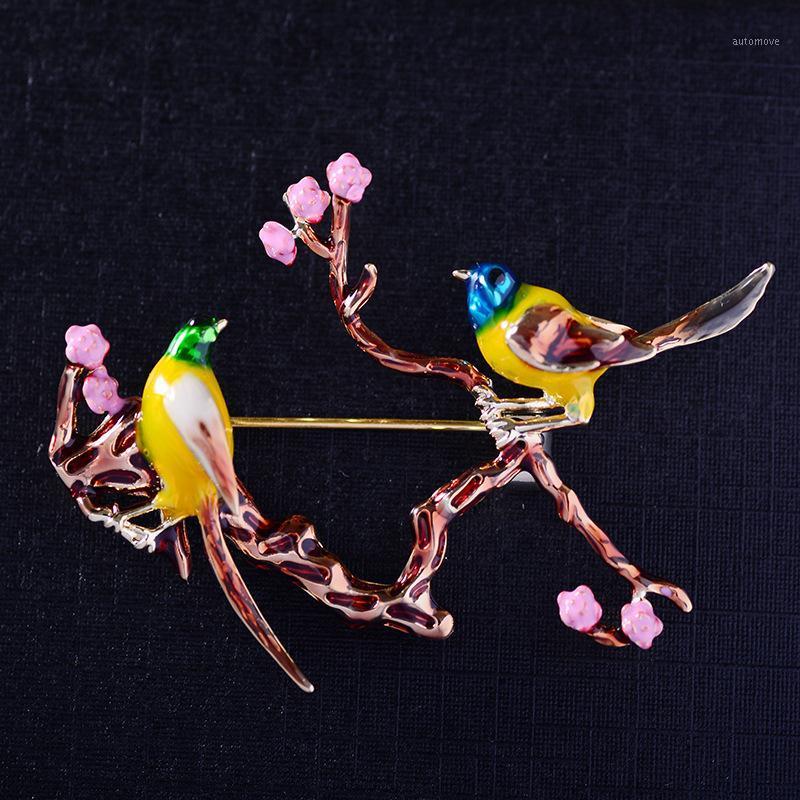 

Elegant Peach Blossom Double Birds Enamel Pin Female Costume Scarf Bag Brooches Pins For Women Men Graceful Vivid Magpie Broche1
