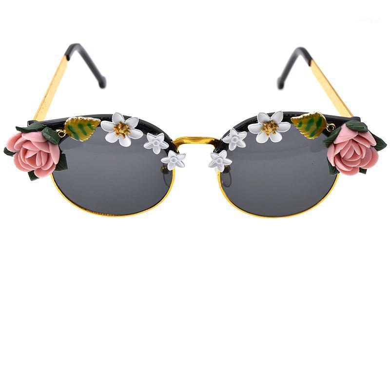 

Sunglasses Fashion Women Roses Flower Oval Baroque Retro Sun Glasses Vintage Ladies Shades Rhinestones Eyewear1