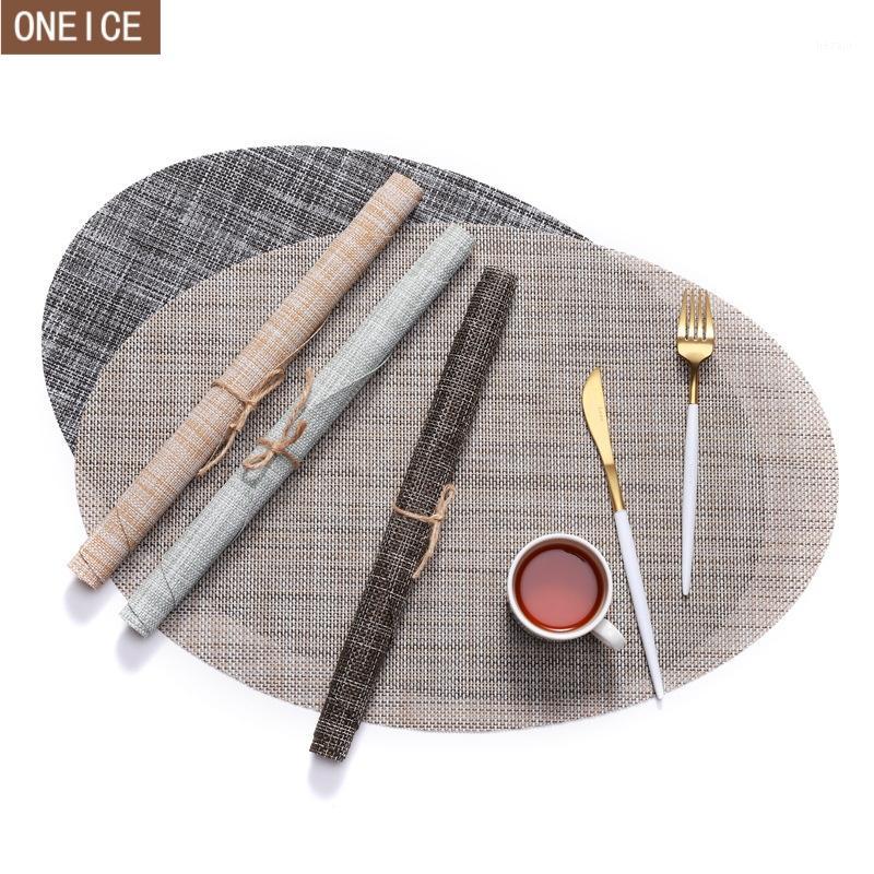 

4 pieces of stylish dining table placemat PVCheat-resistant slip easy to clean and durable home decoration oval placemat1