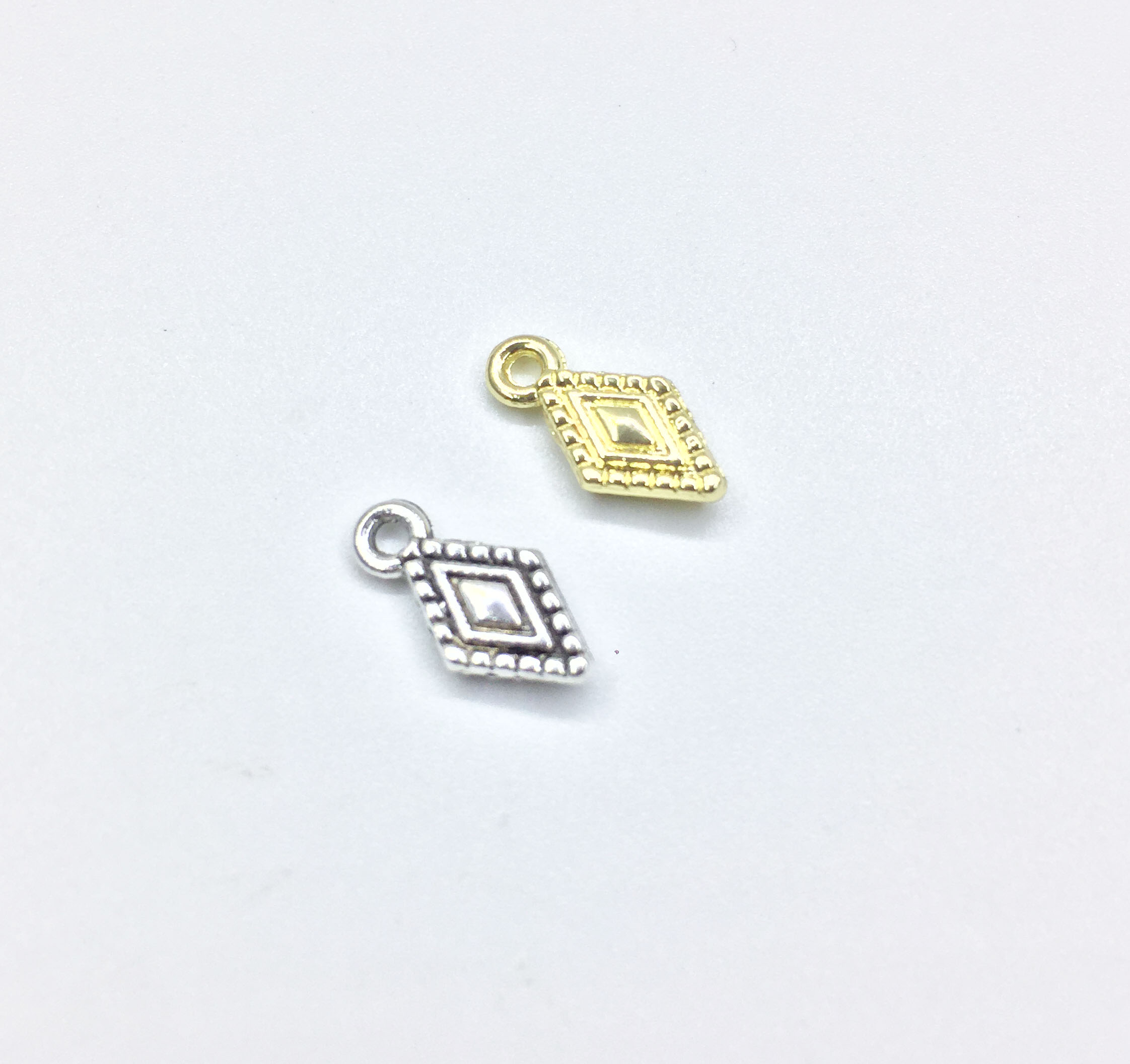 

Eruifa 20pcs 6*13mm gold/Silver plated Drop Zinc alloy Charms Pendant Jewelry DIY Necklace Bracelet Earrings 2 colors