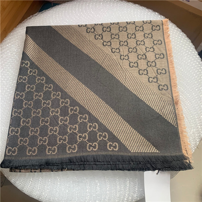 

Brand scarf High-end cotton cashmere scarf classic jacquard shawls Luxury fashion shawls for men and women 140*140cm