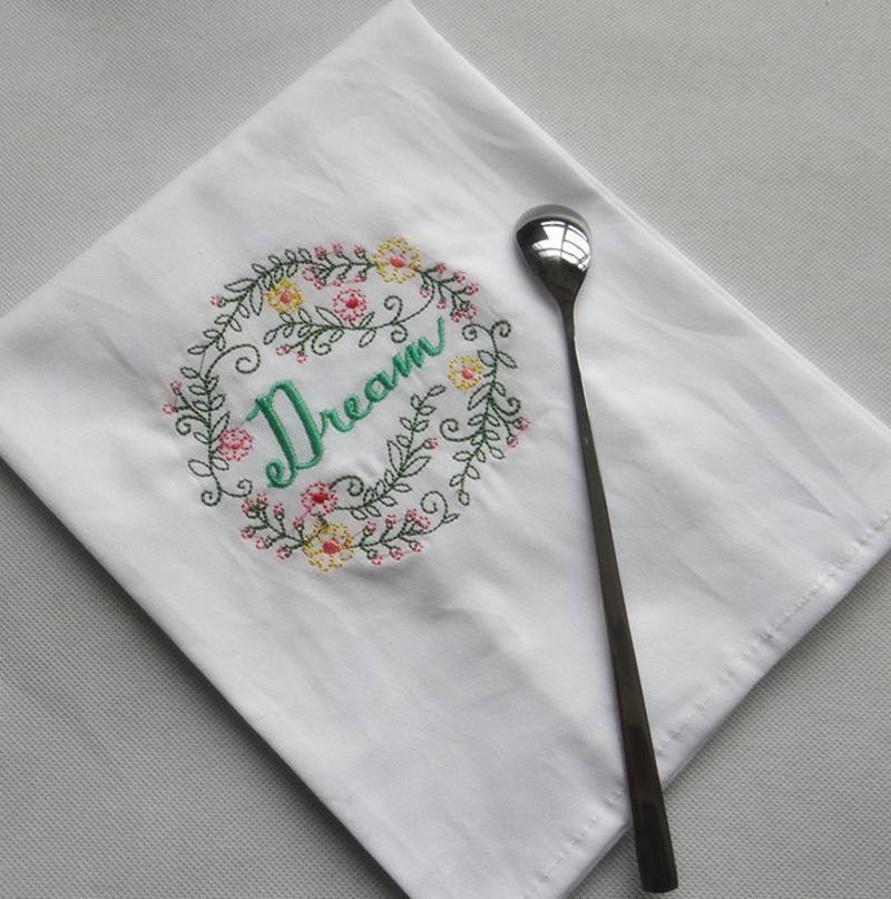 

Embroidered Napkins Letter Cotton Tea Towels Absorbent Table Napkins Kitchen Use Handkerchief Boutique Wedding Cloth 5 Designs OWF1196