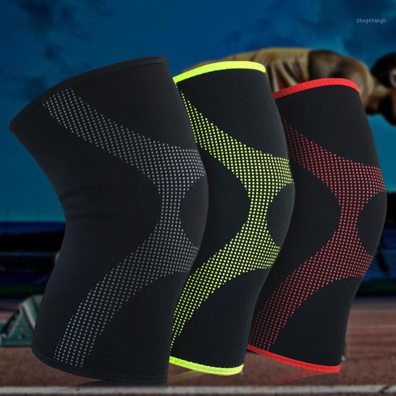 

Knee Pads for Men and Women Knee Joint Compression Training Basketball Fitness Breathable Protective Support1, As picture