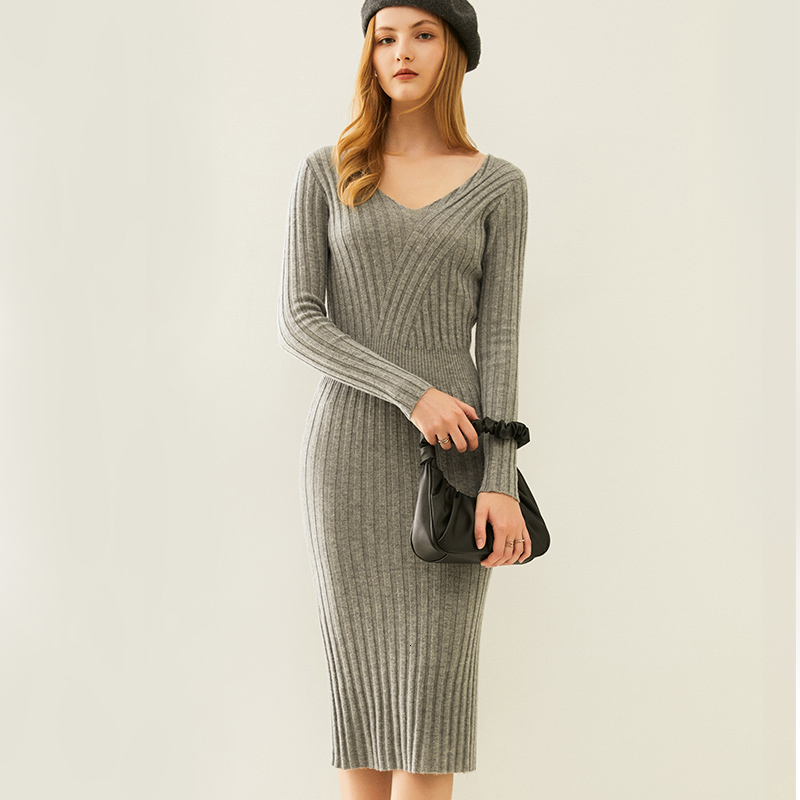 

2021 High quality 100% Knitted Vneck Thin Style Plus Three Standard Colors Wool Jumpers Women Dressed Free V9DX, Black