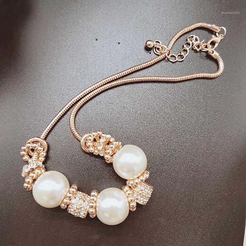

Ydgy shiny Rhinestone white pearl necklace openwork pendant clavicle chain with elegant lady accessories1
