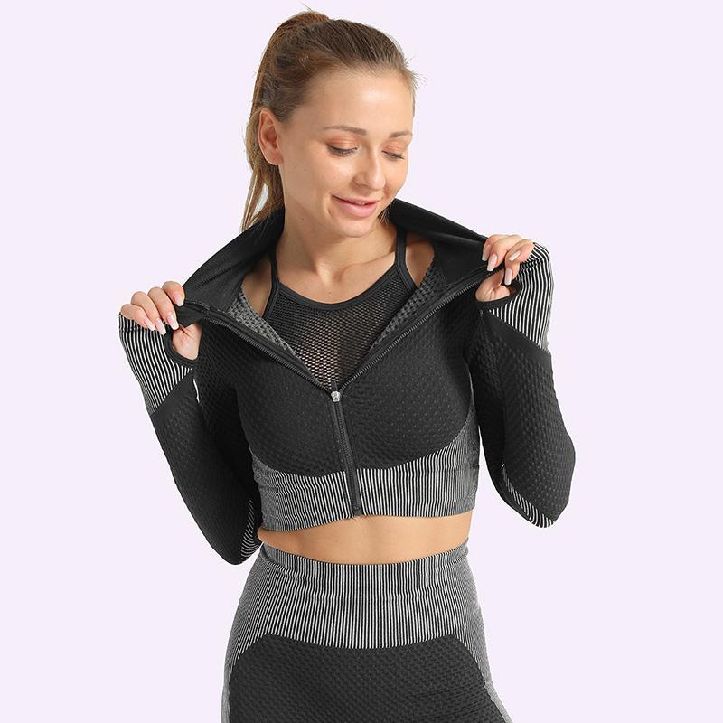 

Women' Sports Wear For Fitness Yoga Jogging Zip Shirts Gym Long Sleeves Breathable Tight Tops Seamless Workout Tops T-shirt1, Black
