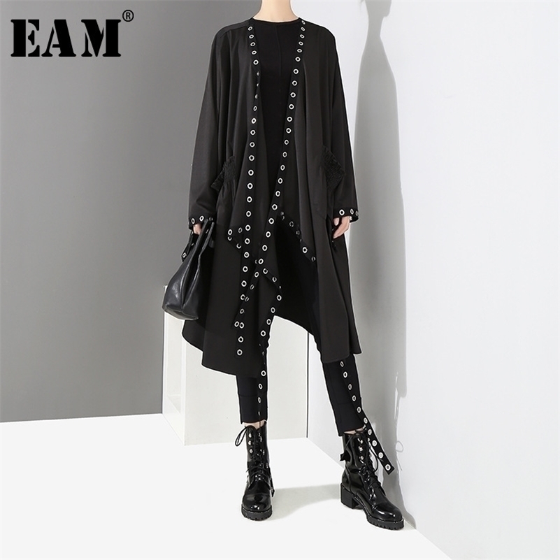 

[EAM] Loose Fit Black Hollow Out Ribbon Pleated Big Size Jacket New V-collar Long Sleeve Women Coat Fashion Spring 1D756 201112