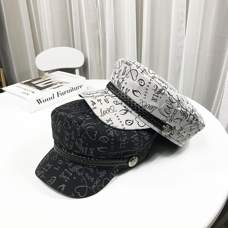 

2020 New Spring Chain Berets For Women Doodling Female Flat Salior Cap Black Girl Ladies Travel Berets Painters Cap