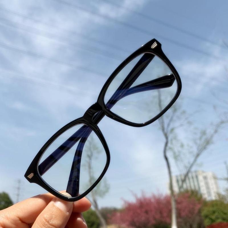

Sunglasses Vintage Square Glasses Women Brand Designer Retro Comfortable Light Eyeglasses Frame Black Transparent Eyewear Plain Mirror