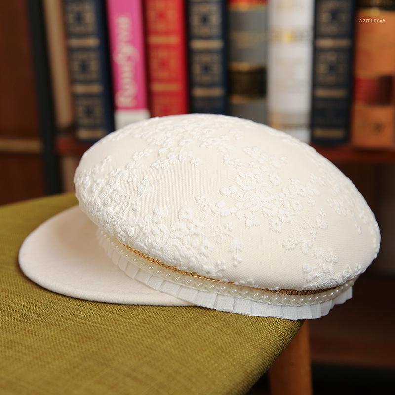

High End White Flower Beret Cap Women Autumn Spring Pearl Lace Applique Casquette Cap Pure Wool Pillbox Peaked Fedoras 20201