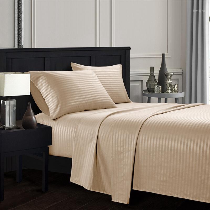 

Striped Embossed Brushed Solid Color Four-Piece Set Thick Modern Minimalist Hotel Bedding1, Beige