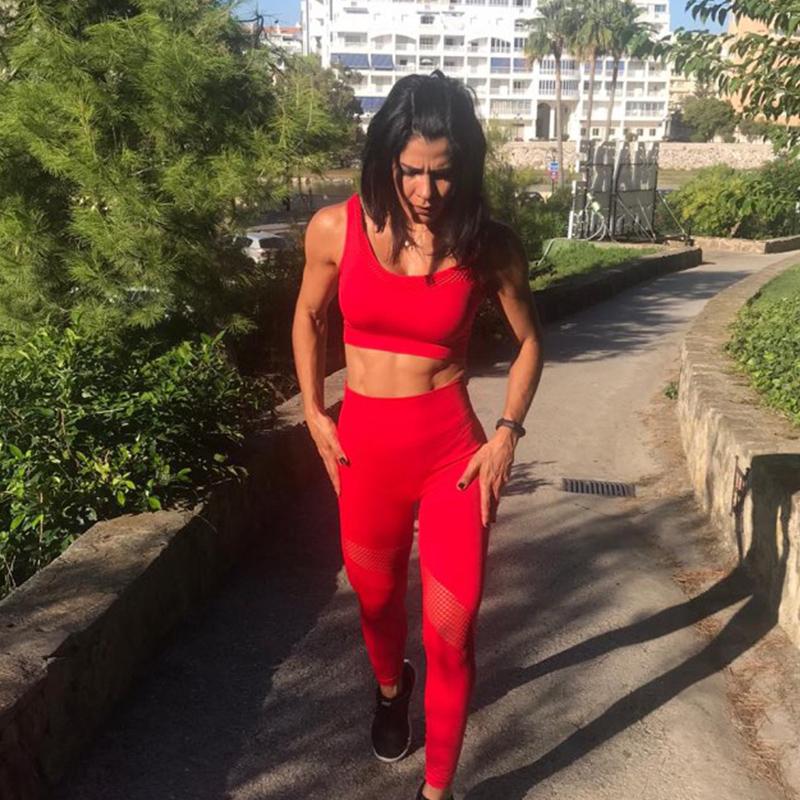 

Sport Set Women Seamless Gym Clothing Sport Outfit for Woman Sportswear Fitness Leggings One Shoulder Sports Bra Workout Clothes, Black