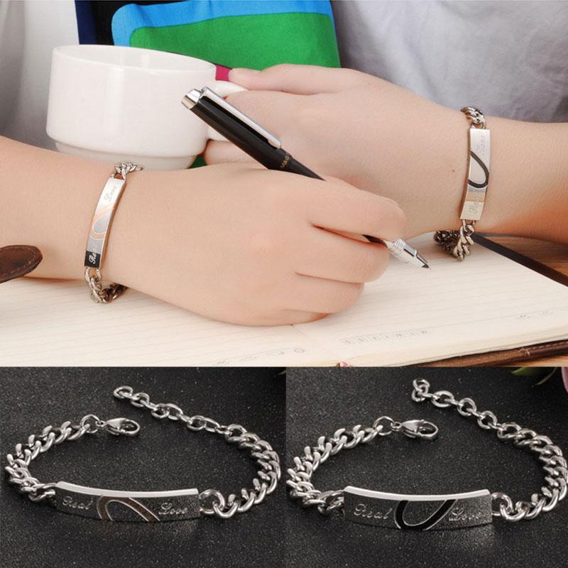 

1pair Lovers Chain Bracelet Couple Half Heart Bracelets Link Titanium Steel Charm Bracelet Jewelry Gift for Lovers 88 @ LL@17
