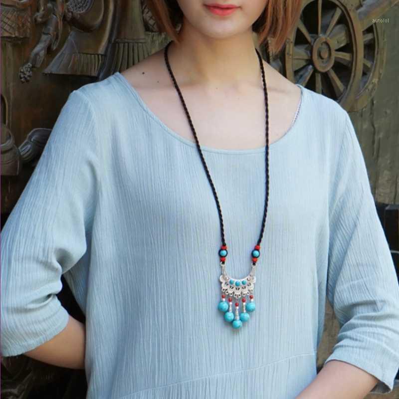 

Silver Plated Crescent Moon with Green Turquoises Stone Beads Pendant Handmade Weave Rope Chain Necklace for Women Jewelry1