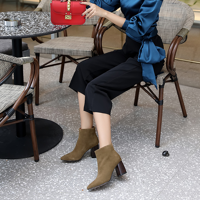 

2021 New Spring 22-26.5cm Pointed to the Cow Suede Seven in Heels Bootie Woman 4-color Black Boots FAXE