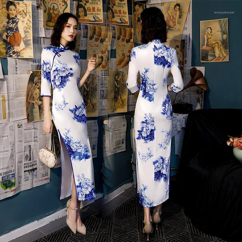 

S-4XL Women Blue And White Porcelain Evening Cheongsam Dress Spring Silk Cheongsam Long Novelty Oriental Costumes1