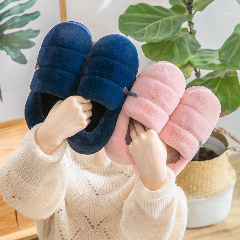 

Indoor Plush Comfortable Soft Slippers Women And Men Winter Warm Faux Fur Shoes Flat Suede Plush Female Cotton Shoes S60561, Beige