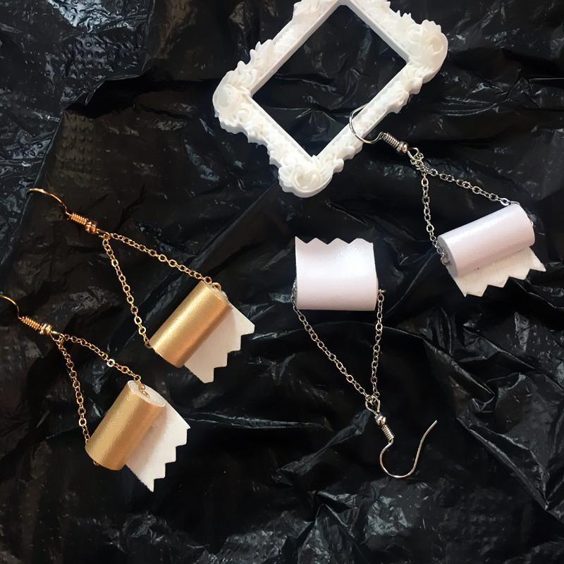 

Funny Roll Paper Acrylic Dangle Drop Earrings Creative Paper Towel Toilet Earrings For Woman Girl Personality Jewelry