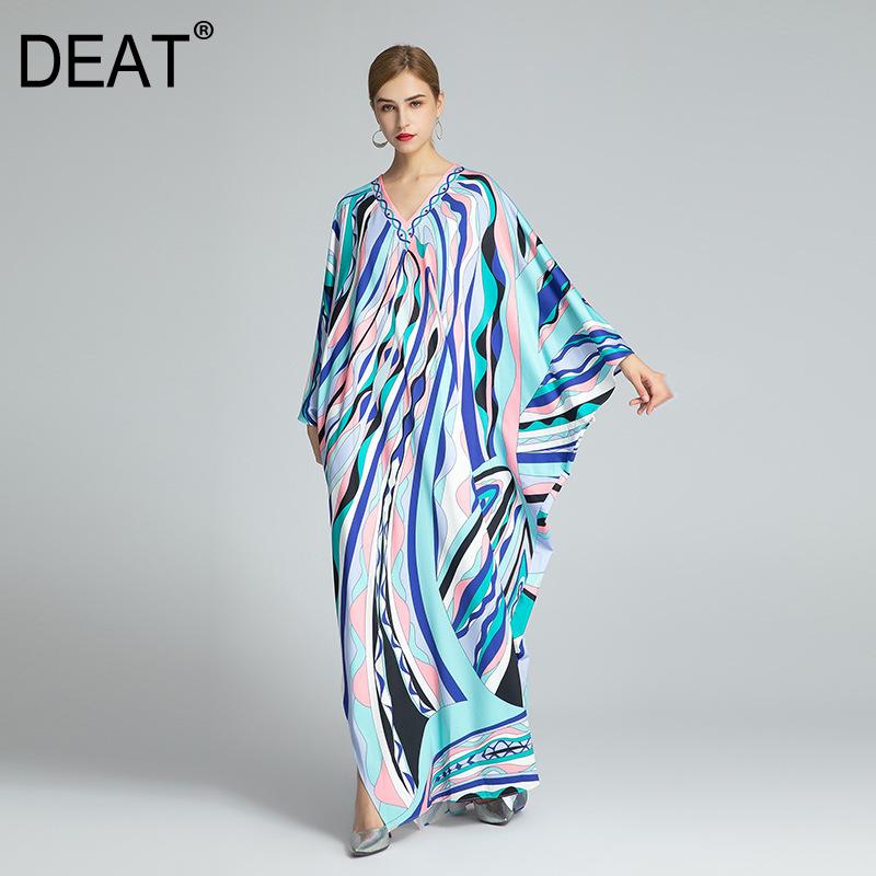 

DEAT] 2020 New Autumn Fashion Bohemian Women Dress Bat Sleeve V-neck Loose Large Size Print Slim High Quality Floor Long TX616, Color 0