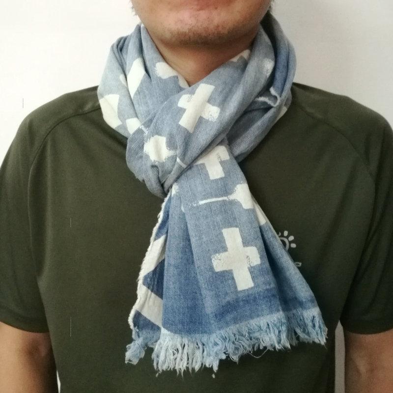 

Winter Scarf Men Warm Soft Tassel Bufandas Cachecol Retro Blue Demin Scarves For Male Cross Pattern Cool Casual Shawls YG586