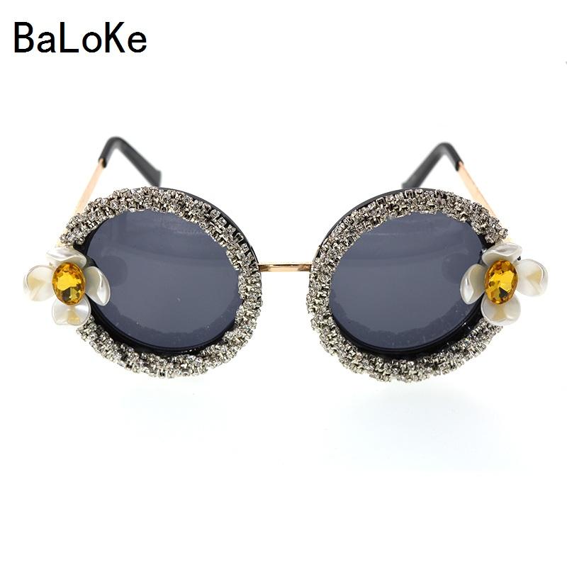 

Baroque Flowers rhinestone Sunglasses fashion circular floral sunglasses women spectacles shades outdoor Summer Beach