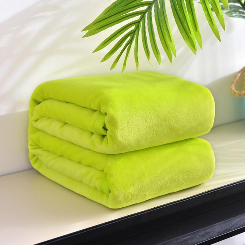 

Soft Warm Coral Fleece Blanket On The Bed Winter Sheet Bedspread Sofa Plaid Throw 5 Size Mechanical Wash Flannel Blankets manta1