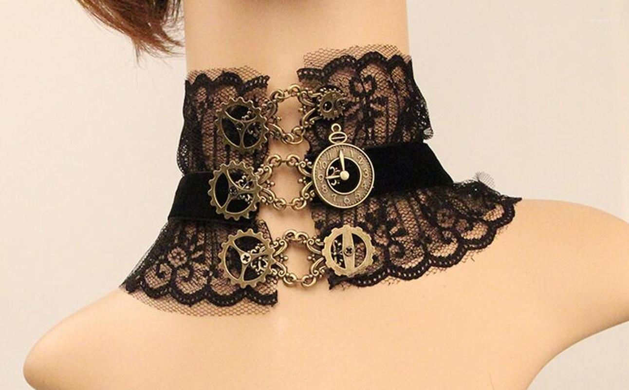 

Elegant Black Lace and Metal Gears Linked Women`s Steampunk Choker Lace Necklace Jewelry1