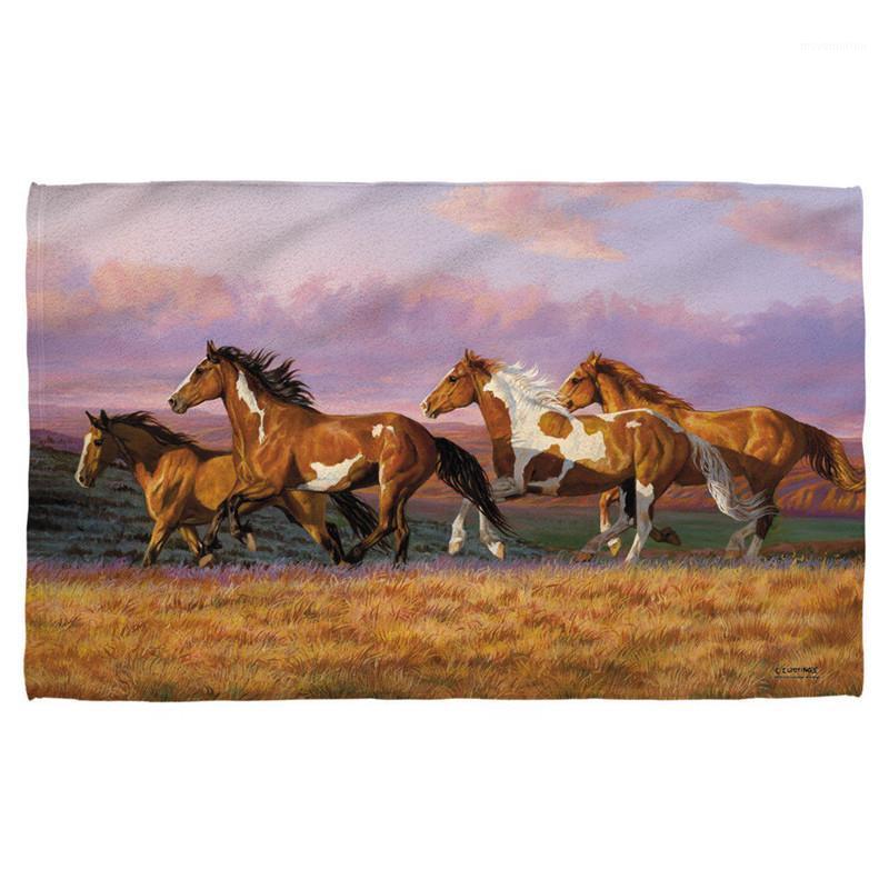 

Classic Running Horses Shower Sports Towel Large Wildlife Art Painting Horse Beach Microfiber Bathroom Beach Towels 140X70 Gift1