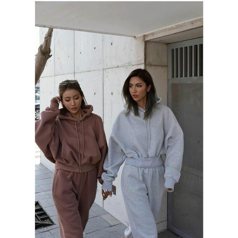 

Loose Warm Sportswear Winter New Solid Color Round Neck Women Straight Thickened Fitness Pants Running Training Leisure Suit, Khaki