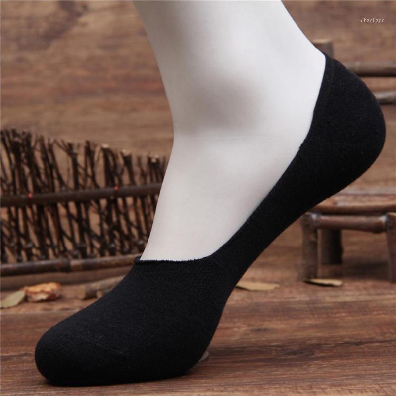

Wholesale- 1 Pair Men's Sock Slippers Bamboo Fibre Non-slip Silicone Invisible Boat Socks Spring Summer Fashion Male Ankle Socks1, Gray