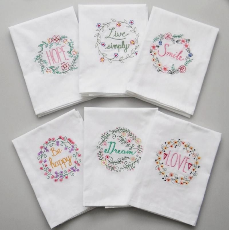 

Embroidered Napkins Letter Cotton Tea Towels Absorbent Table Napkins Kitchen Use Handkerchief Boutique Wedding Cloth 5 Designs NWF1196