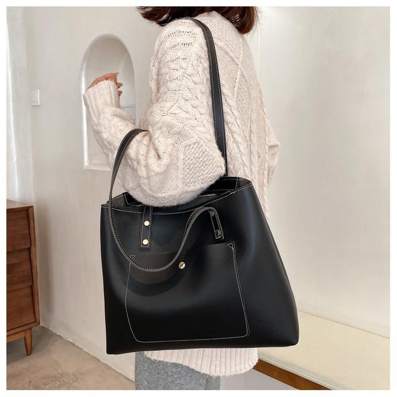 

Textured Bags, Women's Bags, Autumn and Winter New Style 2021 Fashion Ladies Simple Commuter Big Bag Tote Bag Wild Shoulder, Black
