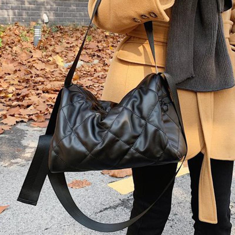 

Diamond Lattice Women's Shoulder Bag Large Capacity Composite Women Handbags Female Soft Pu Leather Crossbody Bags for Women New, Black