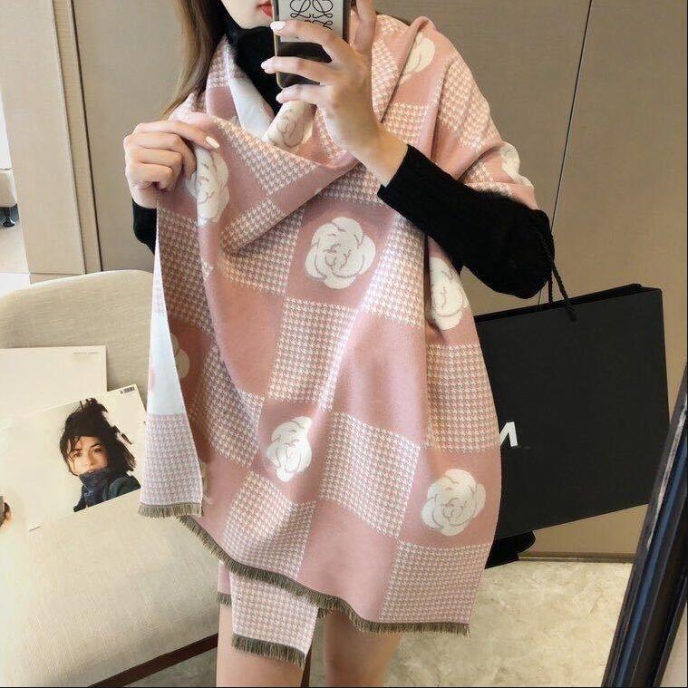 

2020 Fashion Winter Safflower with CHE 100% Cashmere Scarf Designer Infinity Scarf Shawl for Women and Men Classic Cashmere Scarf, Blue;gray