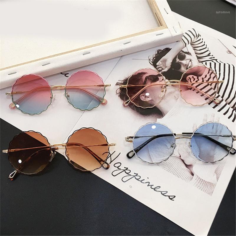 

Accessoriesfemale Fashion Sunglassesmetal Wavy Edge Eyewear1