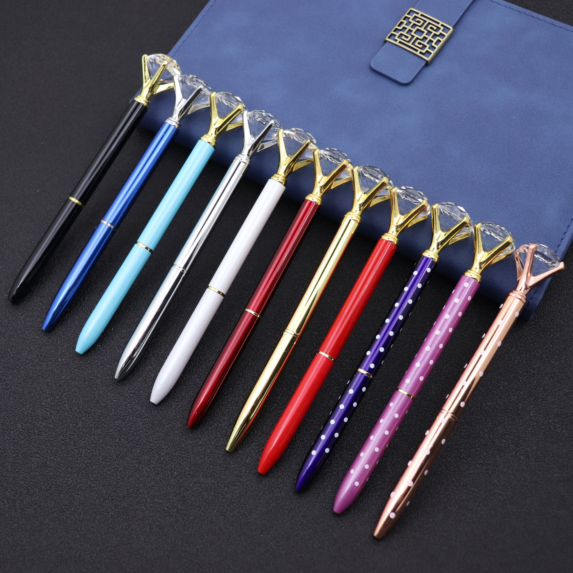 

Creative Design Queen's Scepter Ball Pen Diamond Crystal Gem Ballpoint Pen Colored Office Writing Stationery Metal Case Ballpoint Pen, As the pics showed
