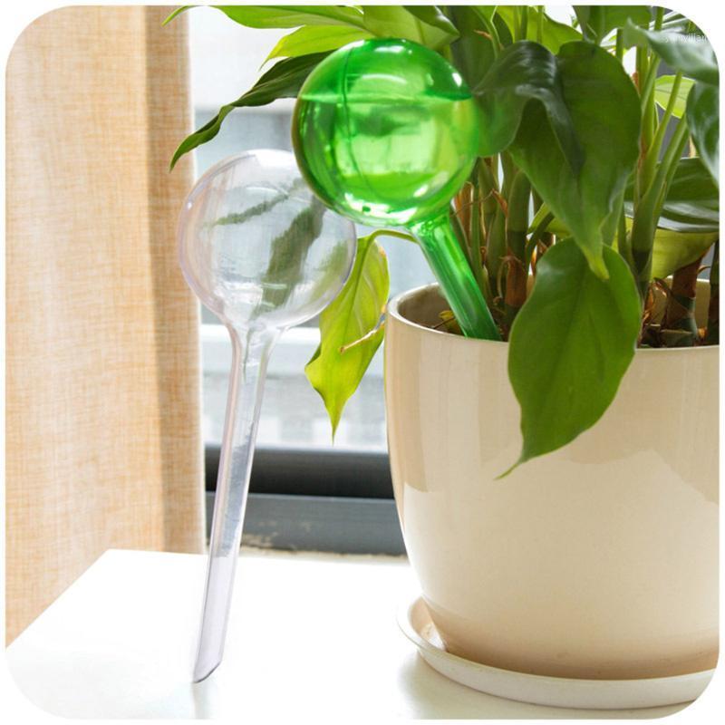 

1pc PVC Travel House Plant Self Watering Bulb Shape Waterer Globes Automatic Irrigation Patio Lawn Garden Pot Planter Acc1, White