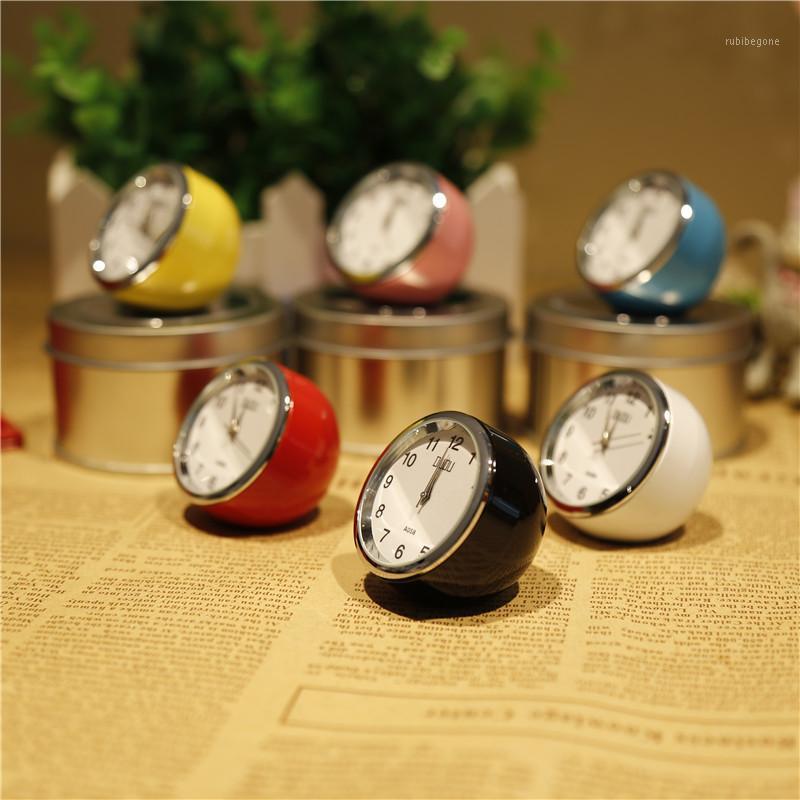 

Retro Fashion Exquisite Mini Table Clock Multicolor Optional Circular Metal Table Clock Needle Desk 4cm WY526191