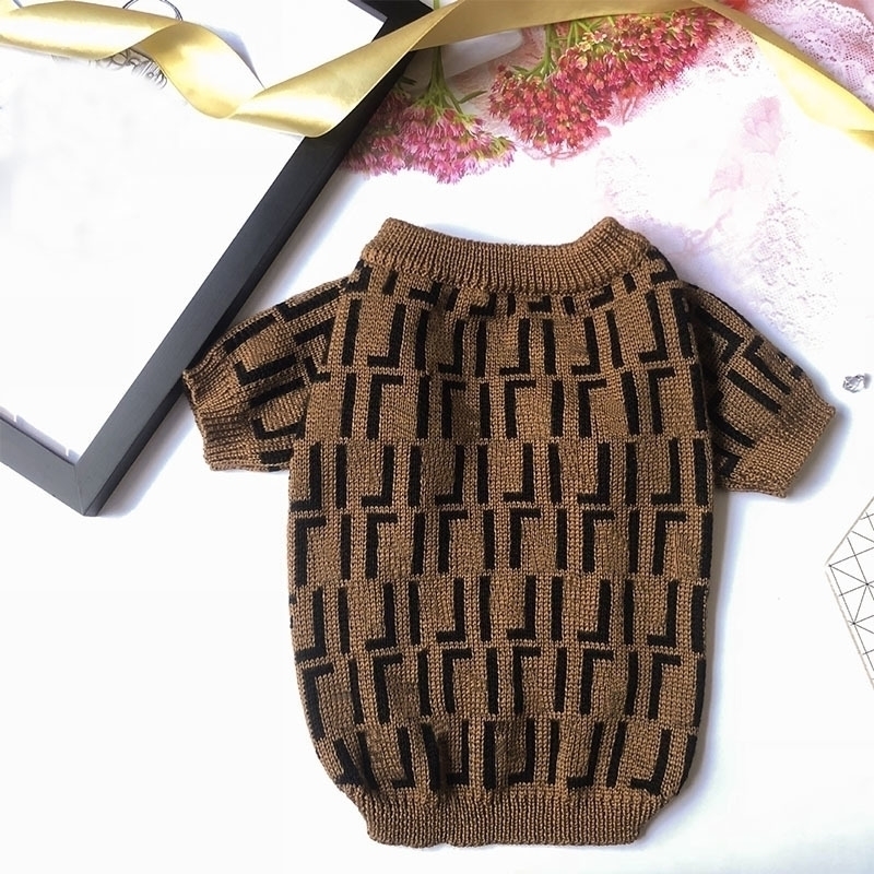 

Fashion Designer Dog Sweater for Small Medium Dogs Letter Print Dog Clothes for French Bulldog Winter Coat Pug Puppy Sweater A03 LJ201201, Black