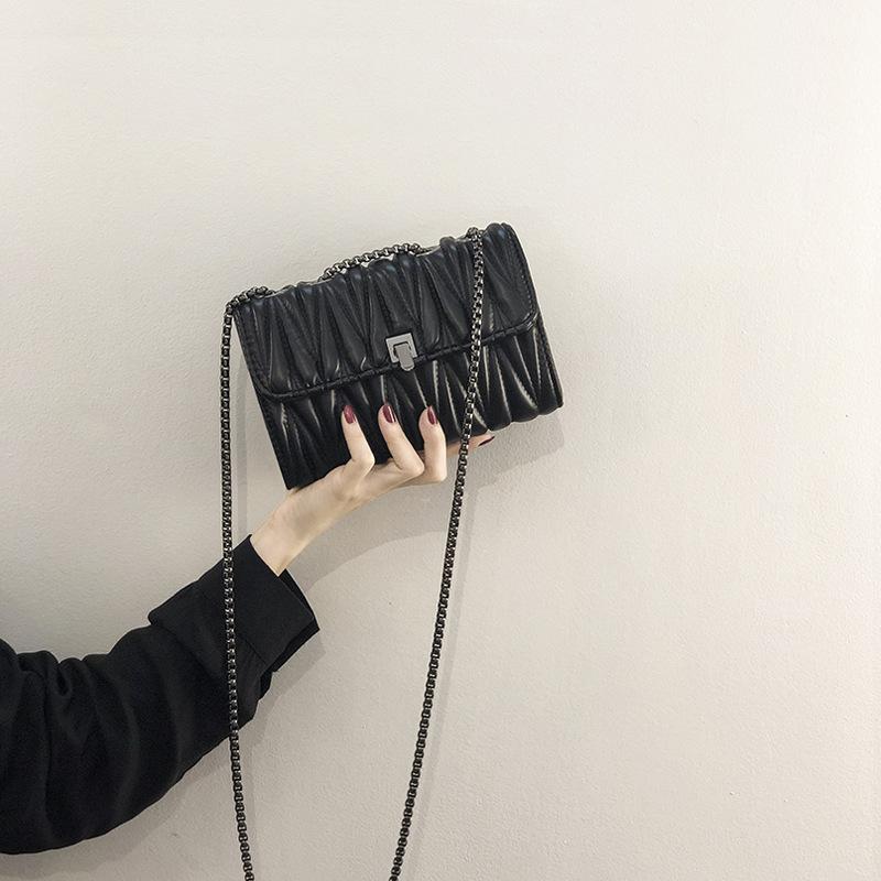 

New style women's bag fashion wild shoulder horizontal bag high sense chain, Black