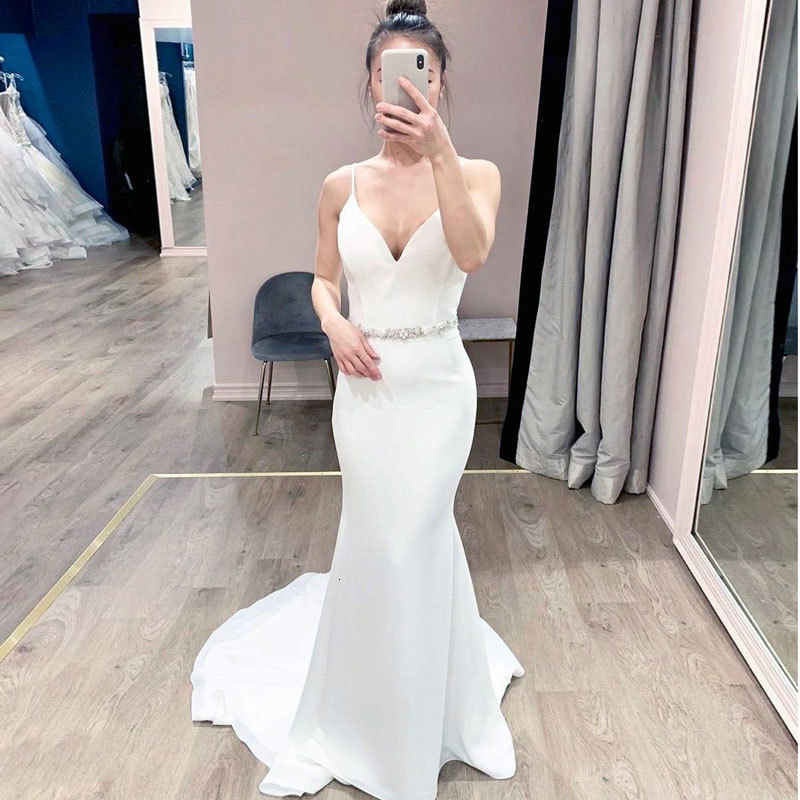 

2021 New Dress, Satin Wedding Dress Cleavage on v F374, Same as the photos