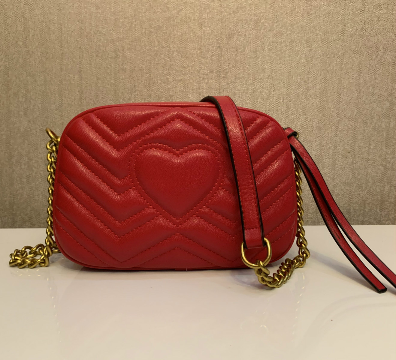

High Quality Women Handbags Gold Chain Crossbody Soho Bag Disco Shoulder Bag Purse Wallet 5 colors 21cm*7cm*14cm, Red