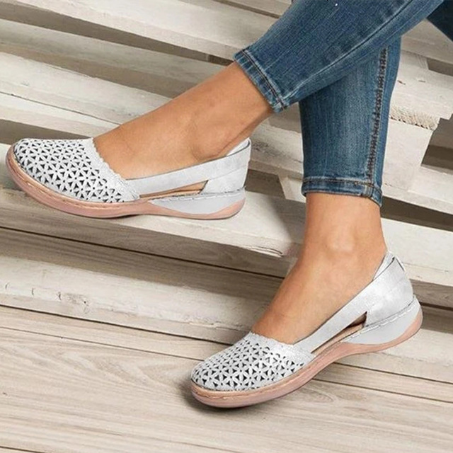 

2021 Summer Cutout Flat Solid Casual Fashion New Women Shoes Beach Ladies Plus Size Sandals 2mn4, Red